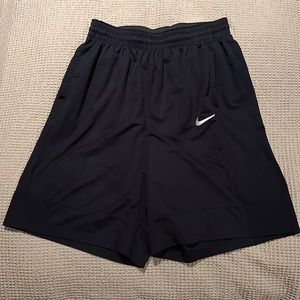 COPY - Men’s Nike Basketball Shorts XL